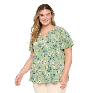 🌿✨ Ruffle Notch-Neck Top – Green Floral -- Size 26/28 ✨🌿